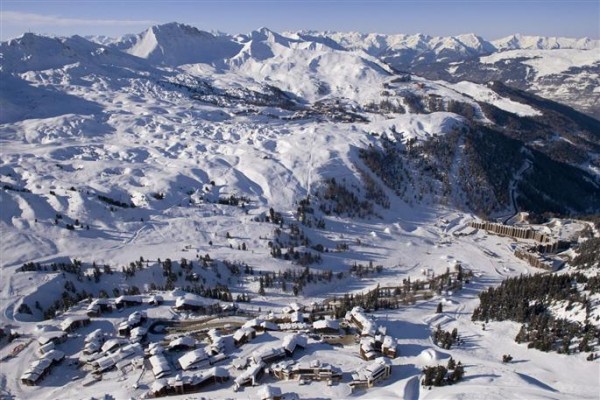 la-plagne-est-la-station-la-plus-chere-du-departement-avec-un-forfait-journee-a-46-mais-en-choisi.jpg